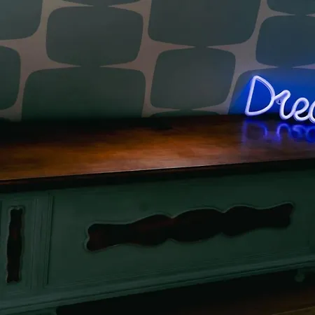 Dreamers' Garden Neapol